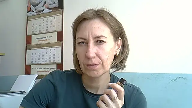 AshleyXHoney online show from July 27, 2026, 10:44 am