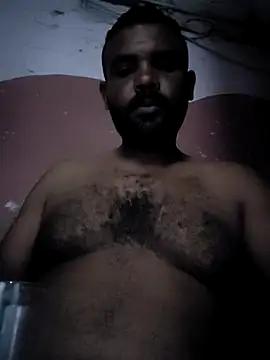 ListedLoin online show from October 2, 2025, 10:02 pm