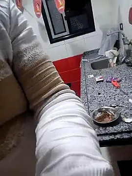 ListedLoin online show from February 25, 2025, 5:30 pm