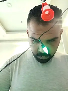 ListedLoin online show from February 17, 2025, 1:22 pm