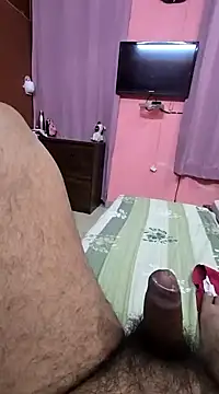 Snapshot of Loveboycurvy chatting on March 6, 2025, 3:35 pm Loveboycurvy online show from March 6, 2025, 3:35 pm