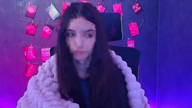 Aishell  online show from April 6, 2026, 11:33 am