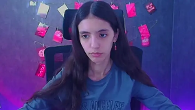 Aishell  online show from April 23, 2026, 11:27 am