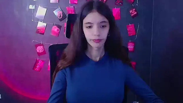 Snapshot of Aishell_ chatting on December 23, 2025, 6:23 am Aishell online show from December 23, 2025, 6:23 am