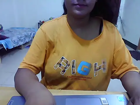 Snapshot of JustinaIra chatting on October 11, 2025, 7:04 pm JustinaIra online show from October 11, 2025, 7:04 pm