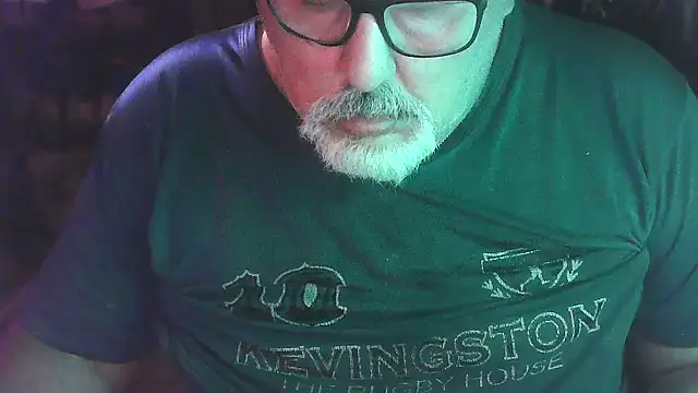 Snapshot of cashot58 chatting on March 3, 2026, 11:06 am cashot58 online show from March 3, 2026, 11:06 am