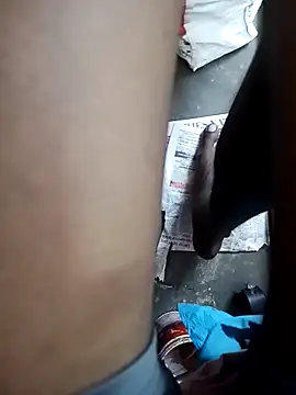 Tamil boy age28 online show from December 21, 2025, 9:44 am