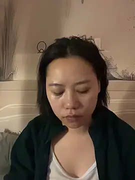 Snapshot of Eliza-E chatting on February 8, 2026, 12:08 am Eliza-E online show from February 8, 2026, 12:08 am