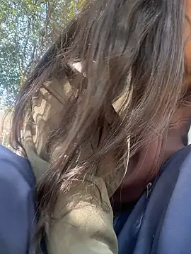 Snapshot of Eliza-E chatting on January 14, 2026, 6:17 am Eliza-E online show from January 14, 2026, 6:17 am