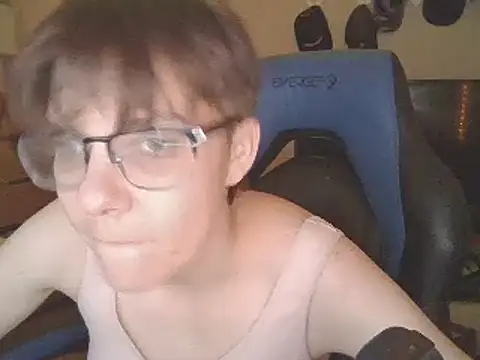 Snapshot of KaliSnow199623 chatting on January 8, 2025, 2:14 am KaliSnow199623 online show from January 8, 2025, 2:14 am