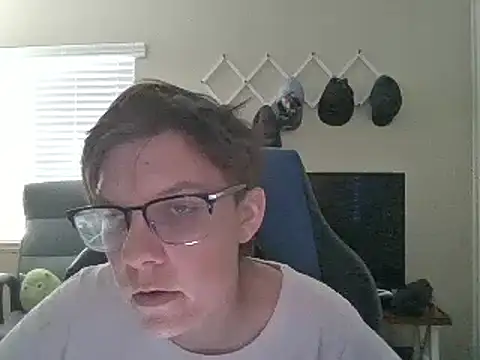 Snapshot of KaliSnow199623 chatting on January 9, 2025, 10:20 pm KaliSnow199623 online show from January 9, 2025, 10:20 pm