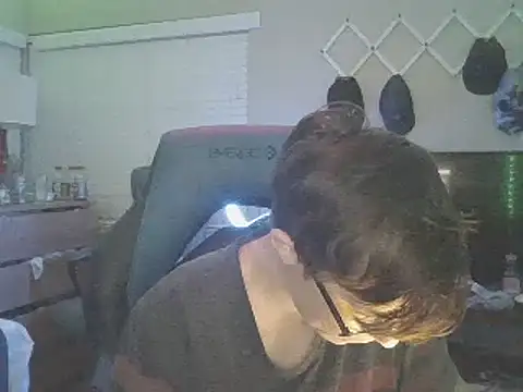 Snapshot of KaliSnow199623 chatting on December 4, 2024, 2:36 am KaliSnow199623 online show from December 4, 2024, 2:36 am