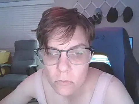 Snapshot of KaliSnow199623 chatting on January 7, 2025, 4:18 am KaliSnow199623 online show from January 7, 2025, 4:18 am