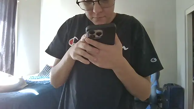 Snapshot of KaliSnow199623 chatting on September 21, 2025, 8:14 pm KaliSnow199623 online show from September 21, 2025, 8:14 pm