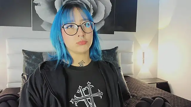 Snapshot of sofi_bakerr chatting on December 15, 2025, 11:38 am sofi bakerr online show from December 15, 2025, 11:38 am