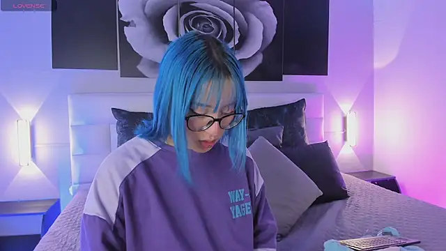 Snapshot of sofi_bakerr chatting on October 14, 2025, 11:33 am sofi bakerr online show from October 14, 2025, 11:33 am