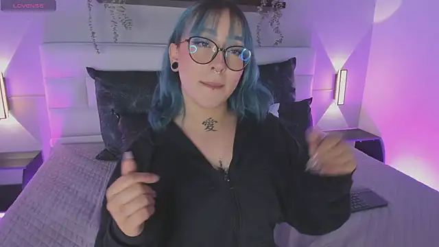 Snapshot of sofi_bakerr chatting on January 10, 2026, 11:49 am sofi bakerr online show from January 10, 2026, 11:49 am