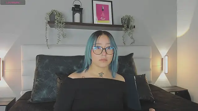 Snapshot of sofi_bakerr chatting on January 15, 2026, 11:35 am sofi bakerr online show from January 15, 2026, 11:35 am