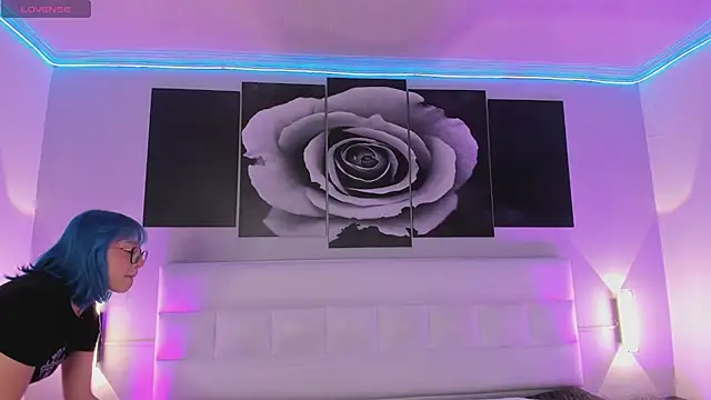 Snapshot of sofi_bakerr chatting on October 15, 2025, 11:40 am sofi bakerr online show from October 15, 2025, 11:40 am