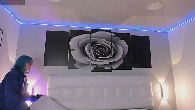 Snapshot of sofi_bakerr chatting on October 29, 2025, 11:53 am sofi bakerr online show from October 29, 2025, 11:53 am