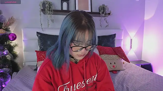 Snapshot of sofi_bakerr chatting on January 6, 2026, 11:36 am sofi bakerr online show from January 6, 2026, 11:36 am