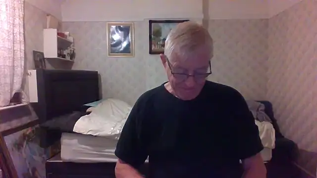 shaun63m online show from November 29, 2025, 1:39 am