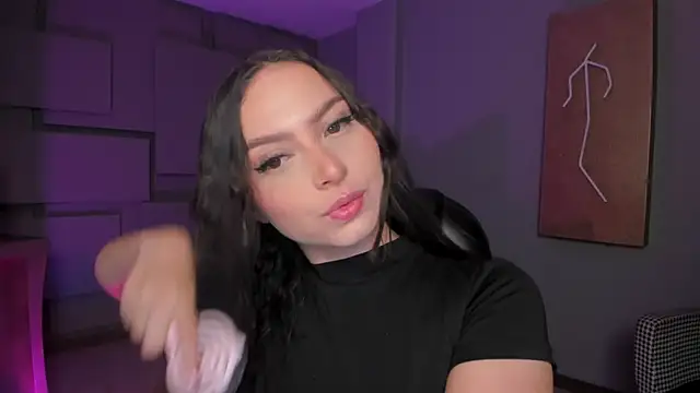 AliceHarper  online show from April 16, 2026, 10:56 pm