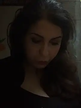 holyeroticss online show from October 22, 2025, 10:19 pm