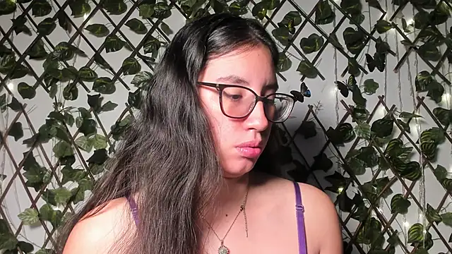 CoralineSanchez online show from October 4, 2025, 3:19 am