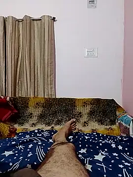 roadtucker123 online show from September 9, 2025, 4:49 pm