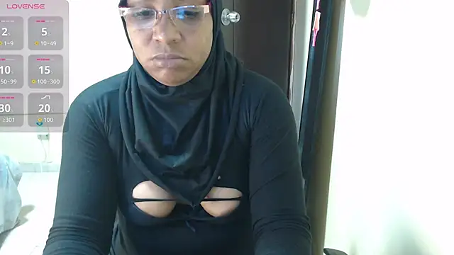 Aaliyah brown online show from November 26, 2025, 12:27 pm