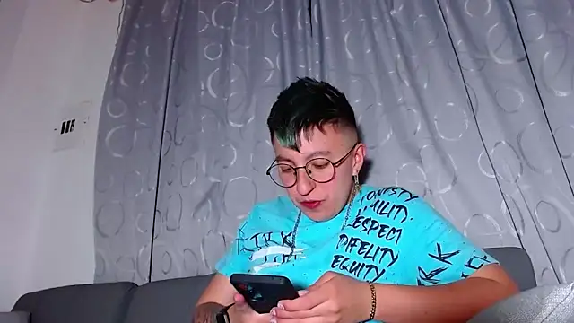 Sexyboy 666 online show from November 25, 2025, 6:36 am