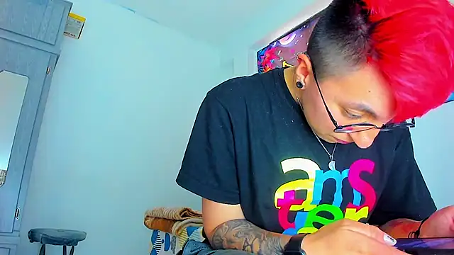 Sexyboy 666 online show from January 15, 2026, 3:48 pm