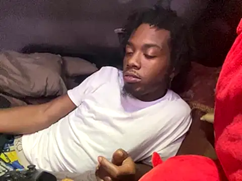 SlimeCrownzOut5 online show from October 31, 2025, 3:14 am