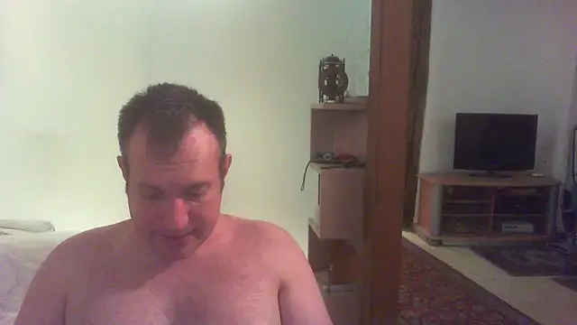 Snapshot of Mike_12hot chatting on February 24, 2026, 8:42 pm Mike 12hot online show from February 24, 2026, 8:42 pm
