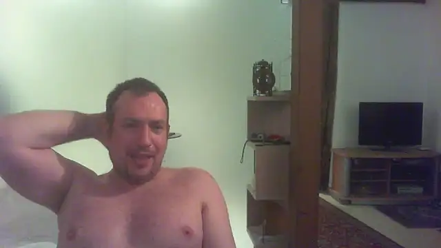 Snapshot of Mike_12hot chatting on February 21, 2026, 6:54 pm Mike 12hot online show from February 21, 2026, 6:54 pm