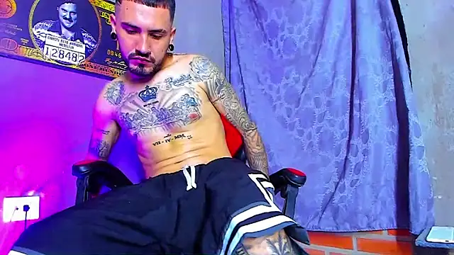 smoker445 online show from November 10, 2025, 4:17 am