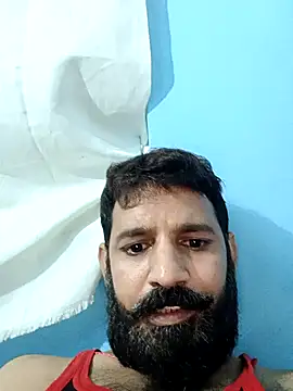 Snapshot of majit213 chatting on September 12, 2025, 1:44 pm majit213 online show from September 12, 2025, 1:44 pm