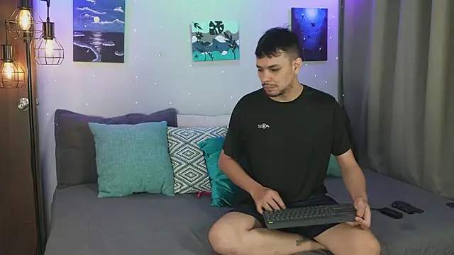 Cleoanubis- online show from November 2, 2025, 5:45 am