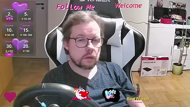 larsgessner30 online show from October 21, 2025, 8:30 pm