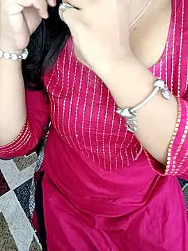 Tanvi-patil online show from July 13, 2026, 7:18 am