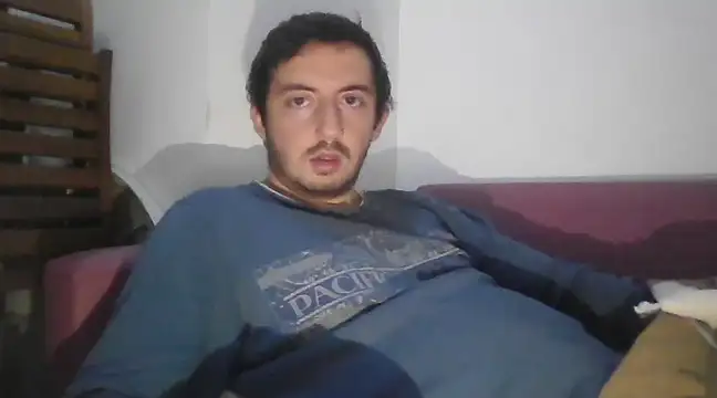 Snapshot of laynufff chatting on January 31, 2025, 3:44 pm laynufff online show from January 31, 2025, 3:44 pm