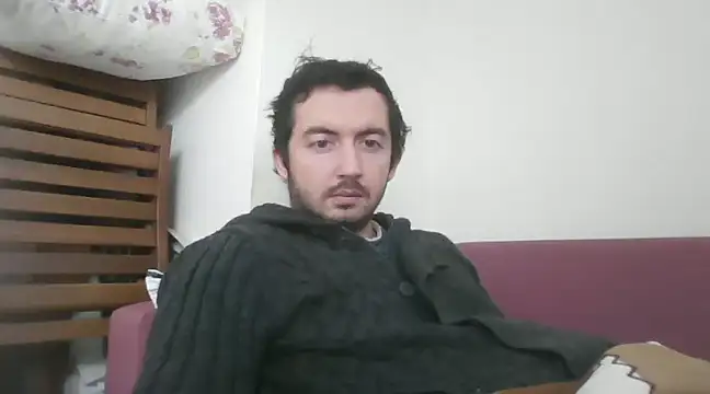 Snapshot of laynufff chatting on February 3, 2025, 11:42 am laynufff online show from February 3, 2025, 11:42 am