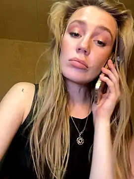 meanexx online show from September 28, 2025, 4:25 pm