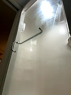 1BeautyN1Beast online show from October 26, 2025, 1:06 am