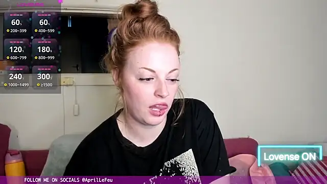 aaprill online show from October 19, 2025, 7:44 am