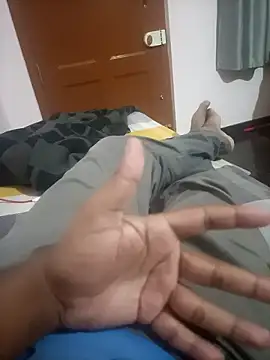 Snapshot of princeblore chatting on March 2, 2026, 5:31 pm princeblore online show from March 2, 2026, 5:31 pm