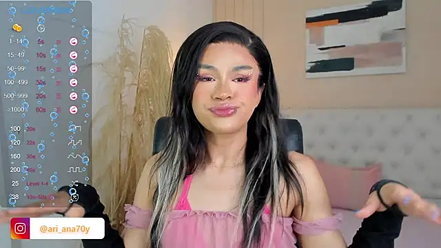 LOISE-XX online show from November 16, 2025, 7:02 am