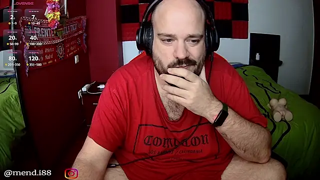 menditeta1 online show from March 6, 2026, 8:48 pm