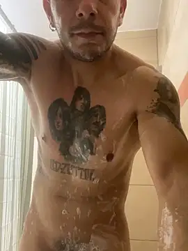 Snapshot of Molly1993rrrrrrrf chatting on February 18, 2026, 11:34 pm Molly1993rrrrrrrf online show from February 18, 2026, 11:34 pm